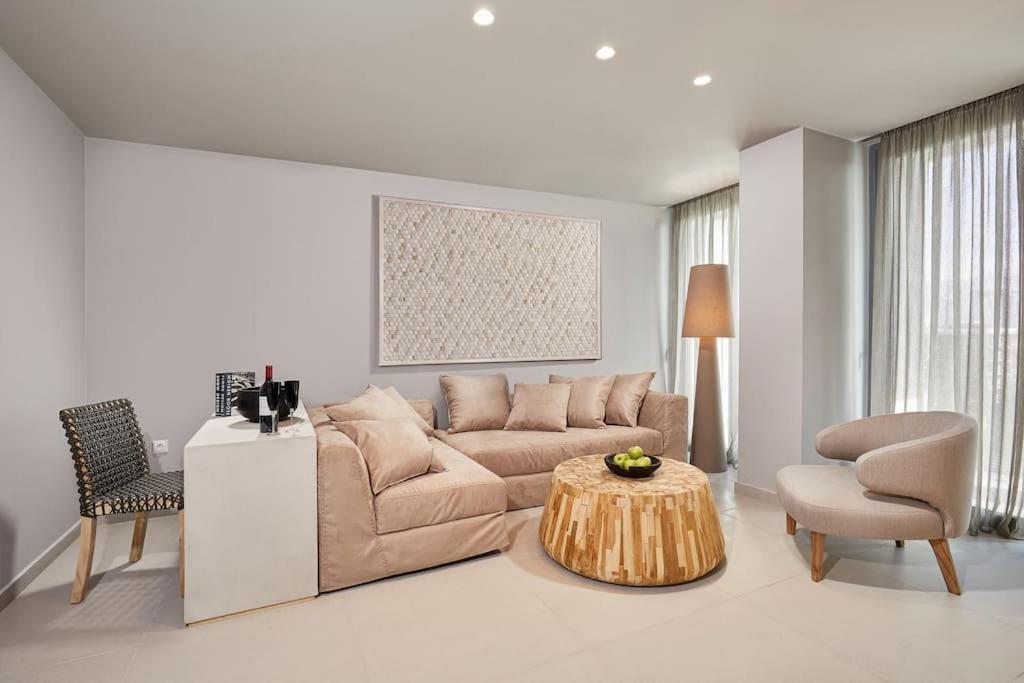 Cw Athens Riviera Suite Dış mekan fotoğraf