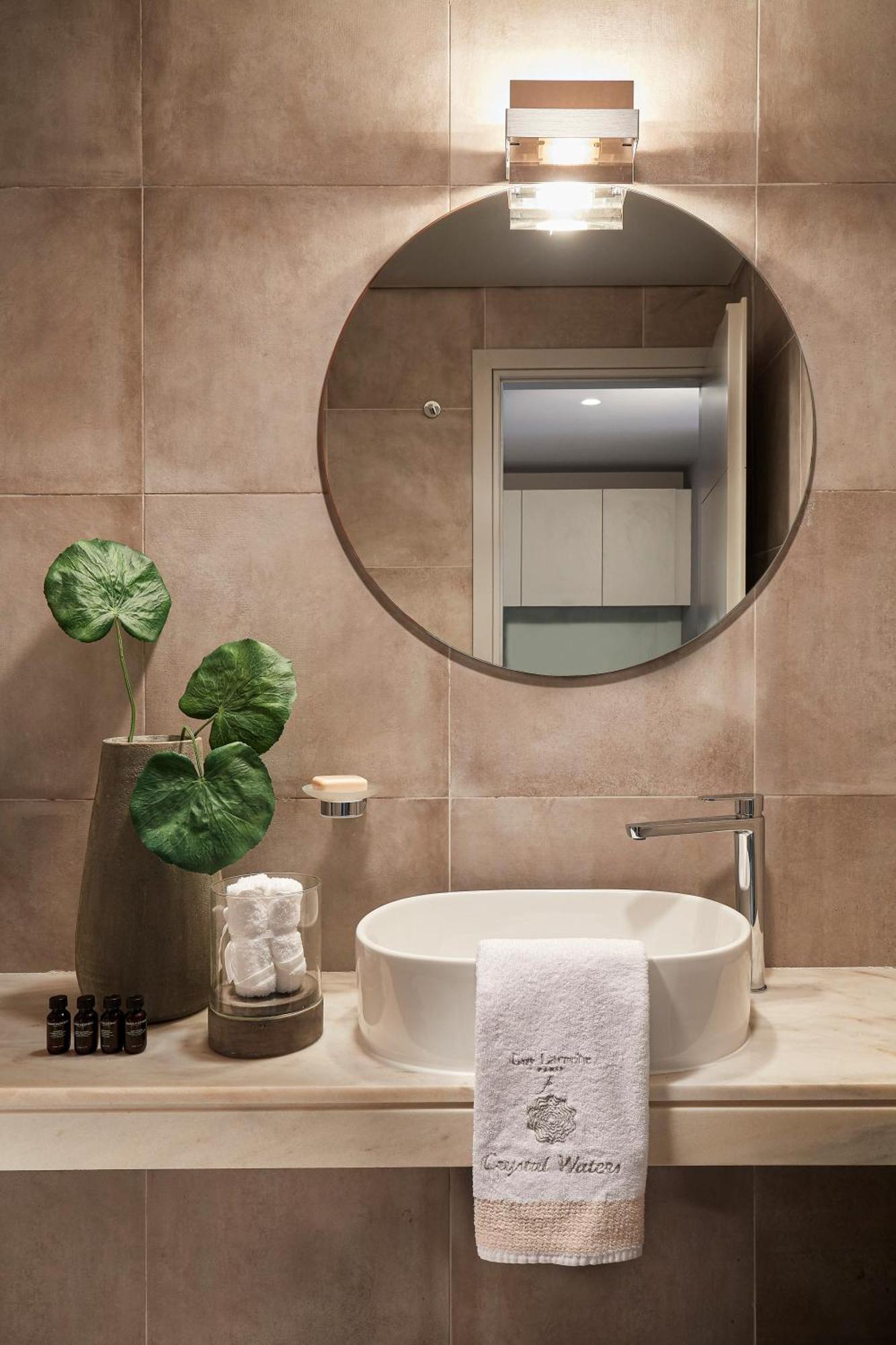 Cw Athens Riviera Suite Dış mekan fotoğraf